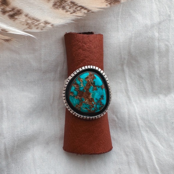 Size 12 Lonnie Willie Navajo vintage turquoise statement ring - Picture 2 of 3